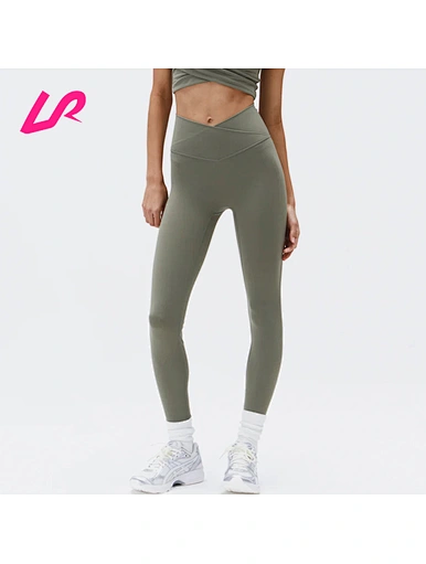 Our crossover waist leggings combines functionality and style. Made from high-quality materials and designed for a range of activities, it's perfect for your next workout. Shop now!